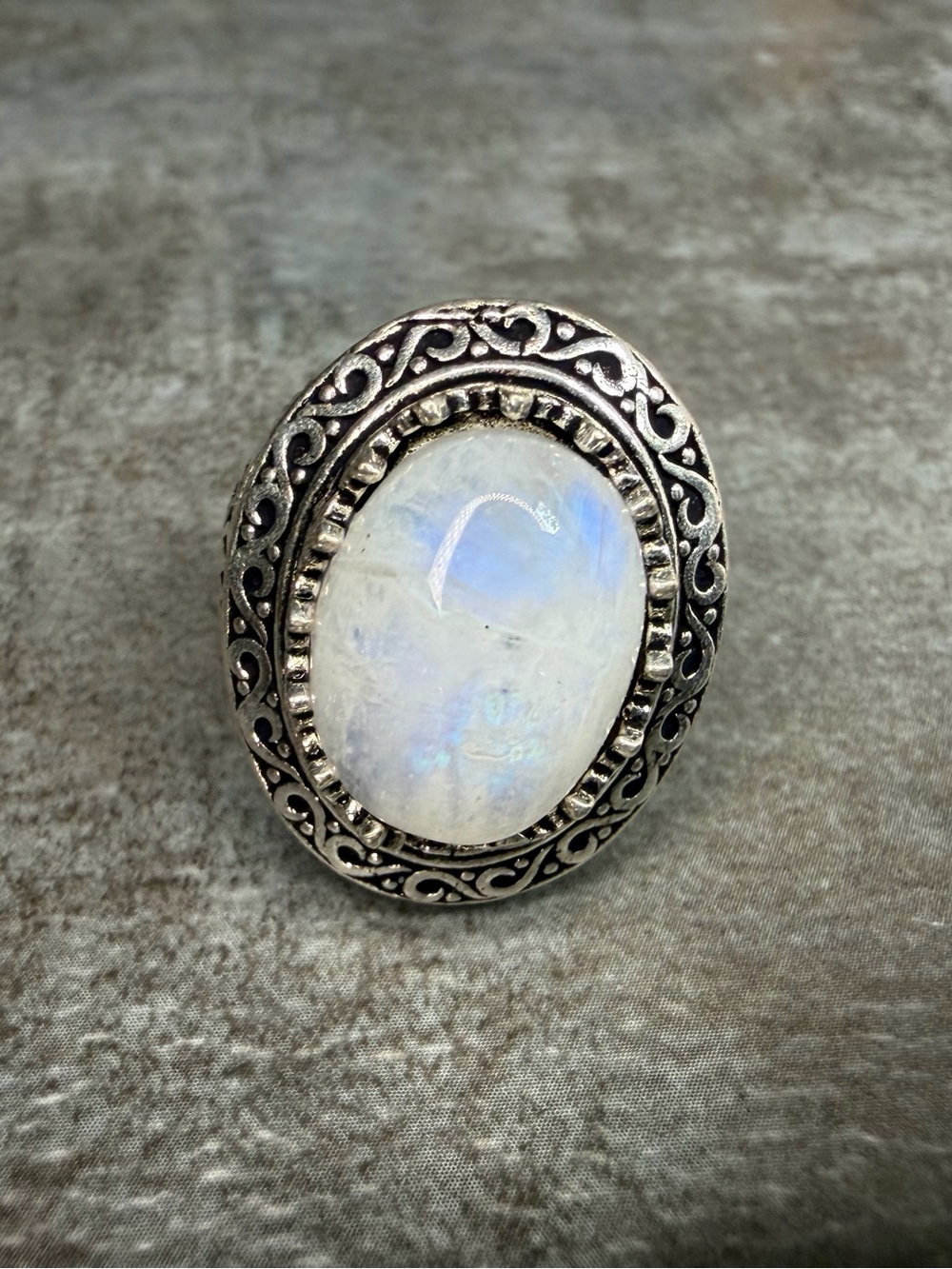 Rainbow Moonstone Vintage Style Ring Size 8 Silver Jewelry 925 Overlay Bohemian